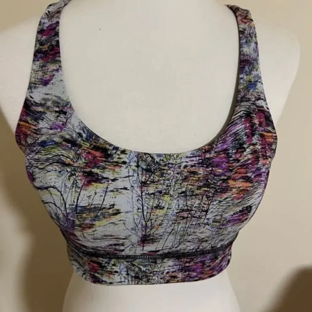 Lululemon Sports Bra Size 8 Criss Cross Back